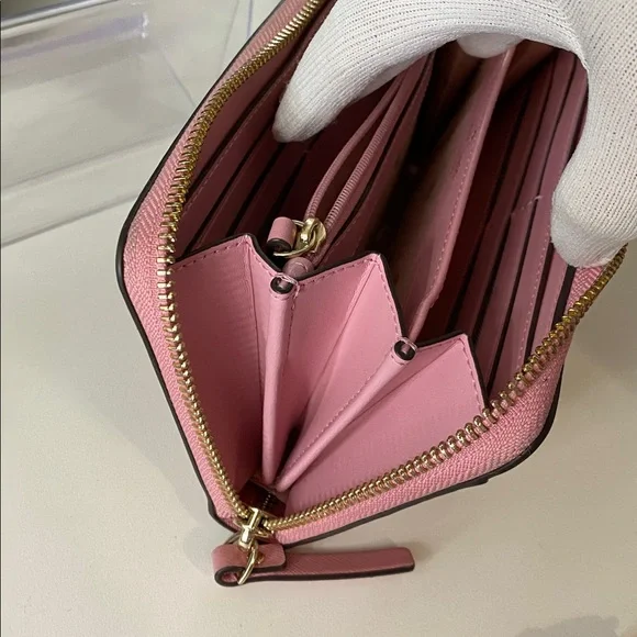 Kate Spade Wallet with Mickey Mouse - Picture 8 of 10